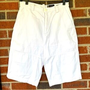 Women’s Eddie Bauer Skykimish Trail shorts White Bermuda Golf Hiking 8 Tall